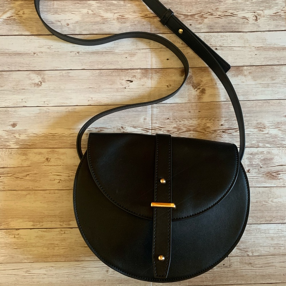 Express Black Shoulder Bag